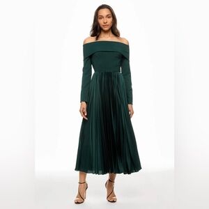 Women's Hutch Green Off-the-Shoulder Pleated Midi Dress Size 4